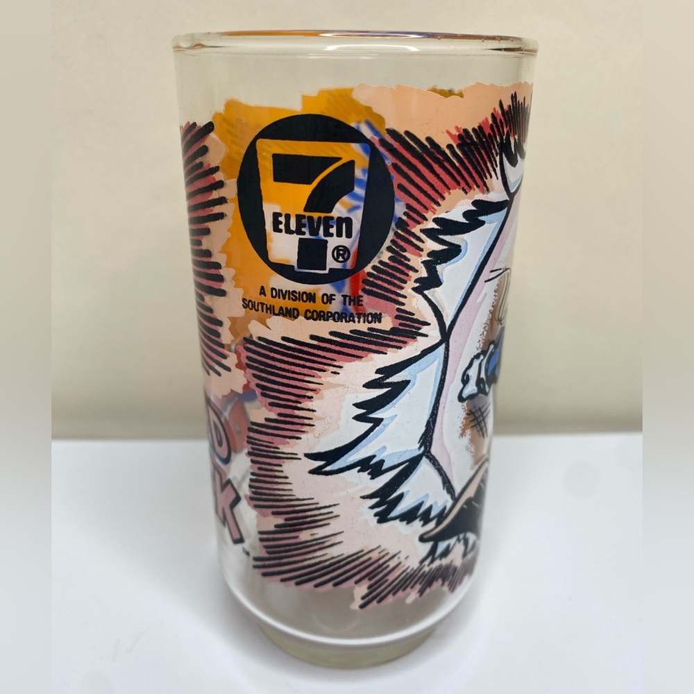 1977 Collectible Howard the Duck 7 Eleven Promo Glass Tumbler Marvel Comics - Picture 2 of 7